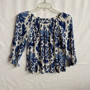 Blue and White Peasant Blouse - Women's Top. Size Small. INV25/415